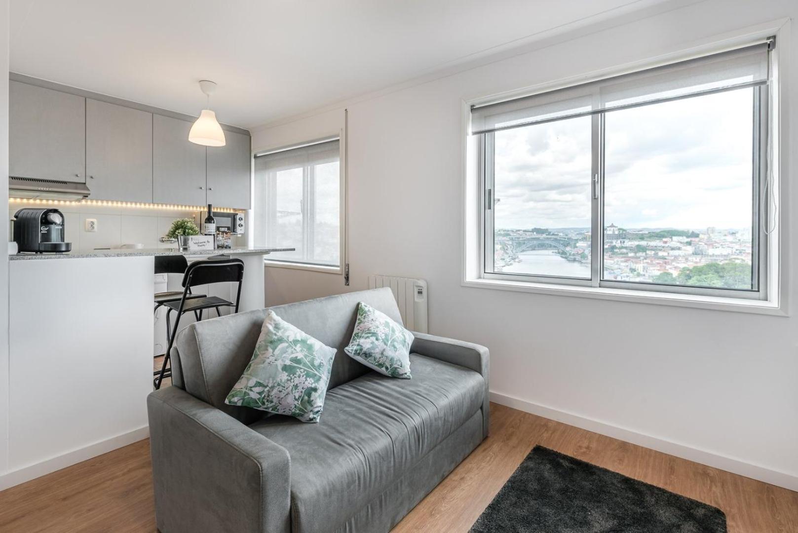 Guestready - Porto Fantastic View Apartment Вила Нова ди Гая Екстериор снимка